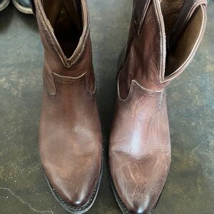 Frye Short Boot